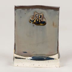 SW132 Mirror Black Stoneware Sır