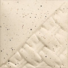 EG002 Stoneware Speckled Buff Engobe